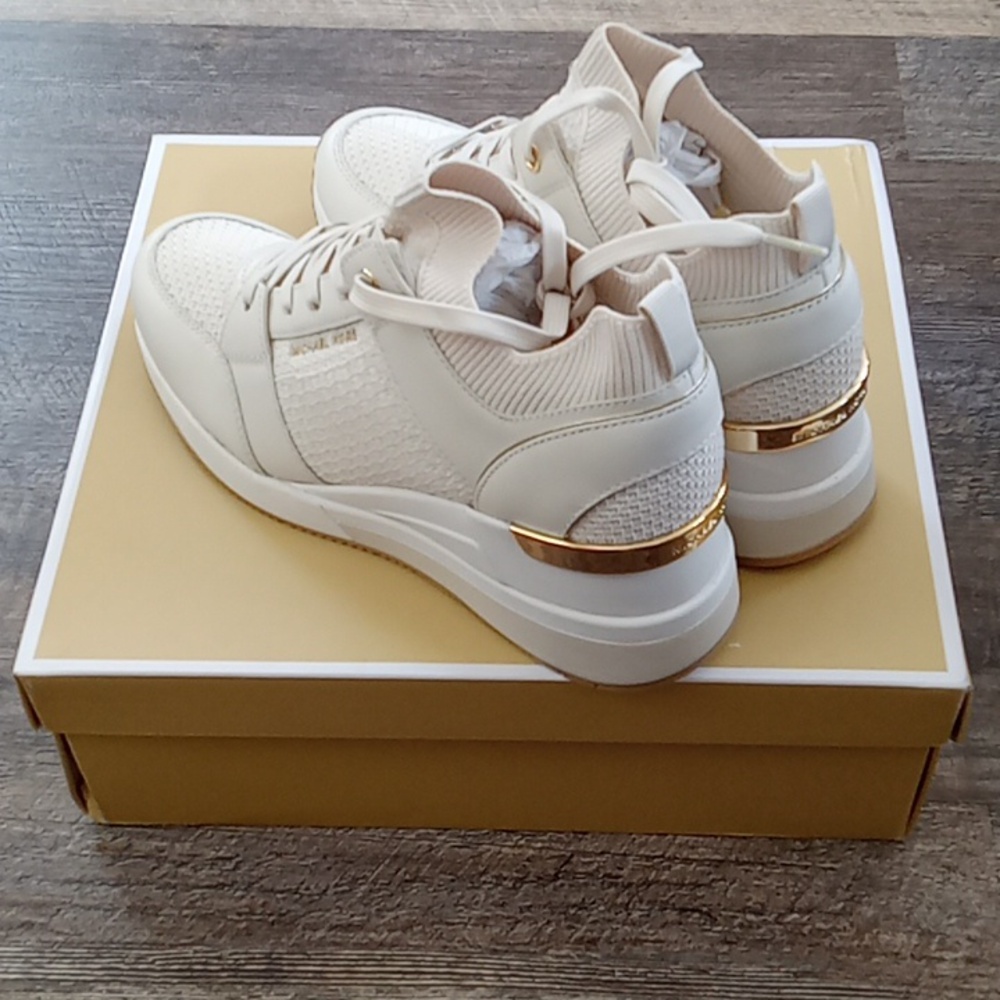 Michael Kors Women's Sneakers-NEW - Picture 2 of 3